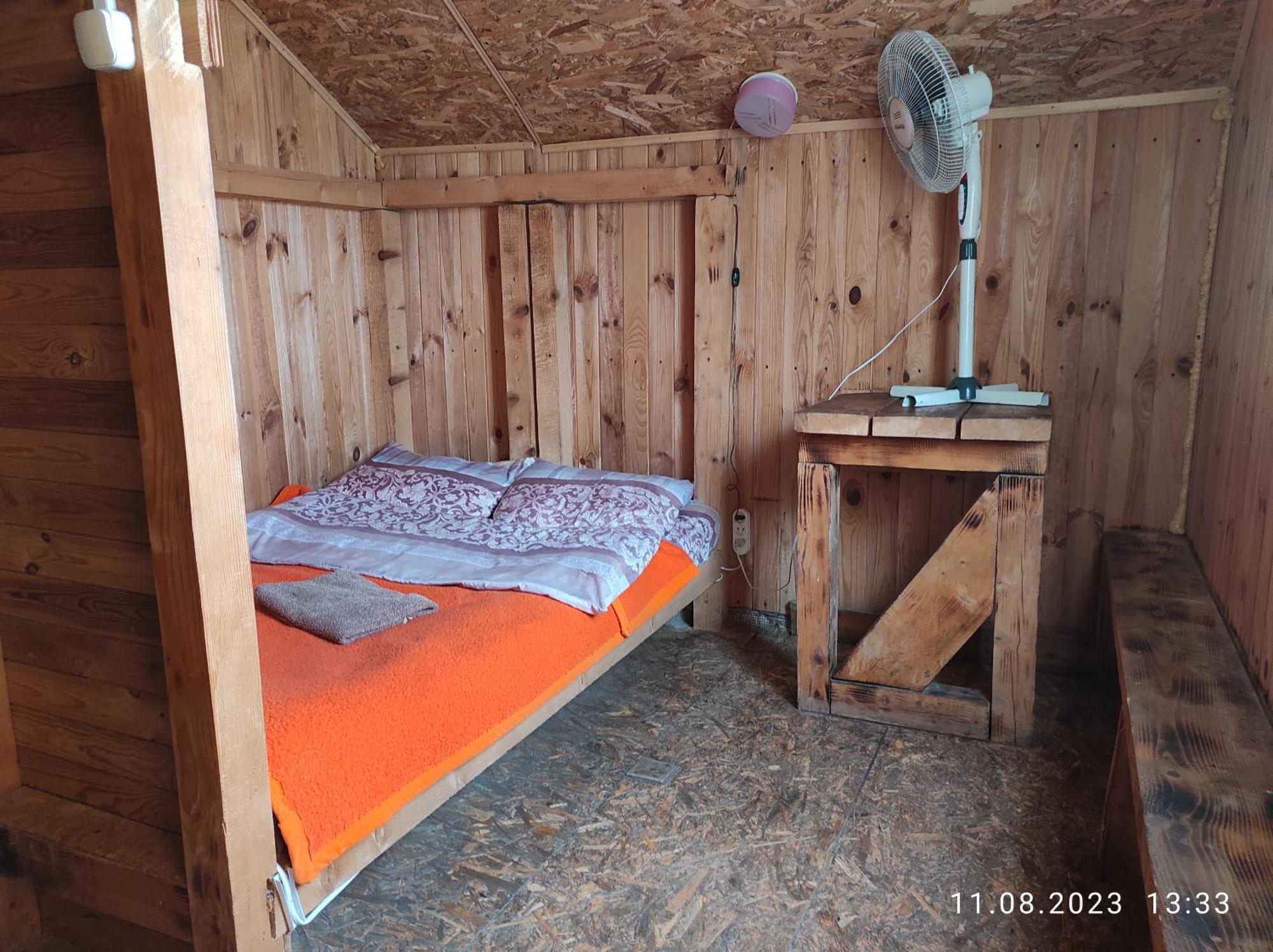 Mini-Hotel Kamianets Екстер'єр фото