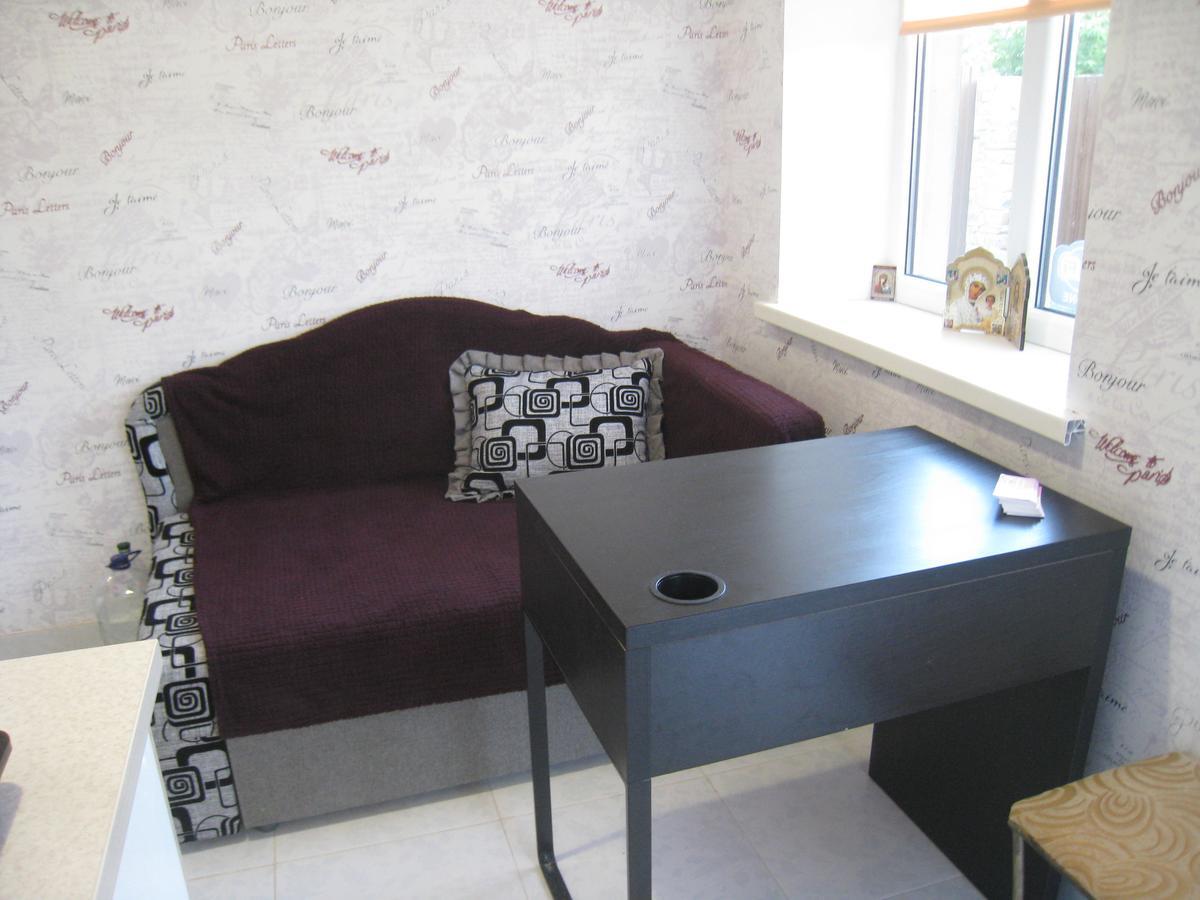 Mini-Hotel Kamianets Екстер'єр фото